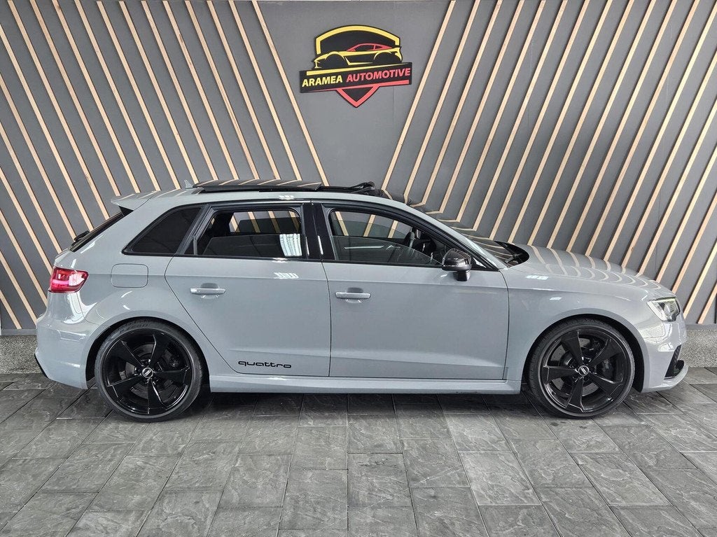 Audi RS3 2.5 TFSI quattro |Carplay|PANO|VIRTUAL Dash|CAMERA|, Gebruikt, RS3, Leder en Stof, Bedrijf