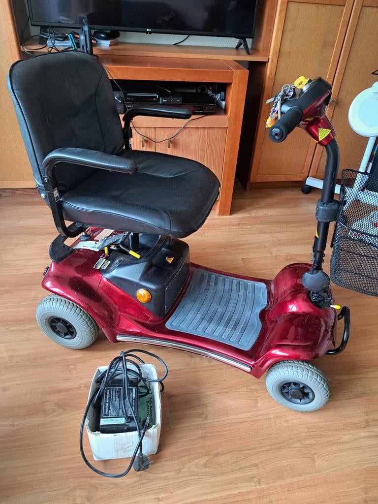 Opvouwbare scootmobiel practicomfort Rumba 22XL, Diversen, Ophalen, Pride, 10 km/u of minder