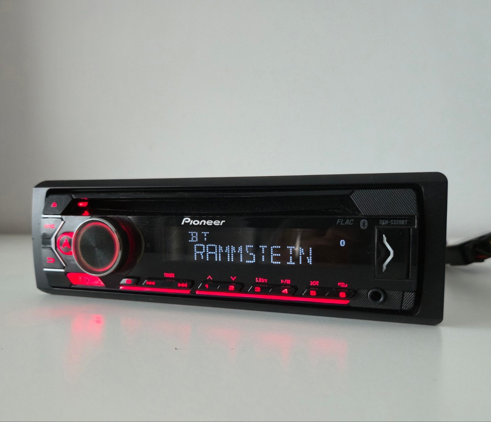 Pioneer MVH-S320BT Bluetooth Autoradio – 1-DIN, Ophalen of Verzenden, Zo goed als nieuw