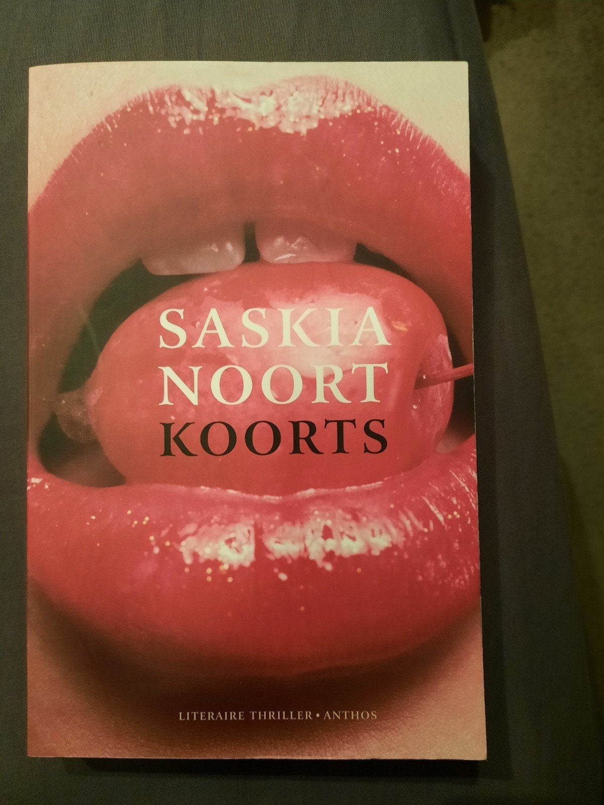 Saskia Noort - Koorts, Ophalen of Verzenden, Zo goed als nieuw, Saskia Noort
