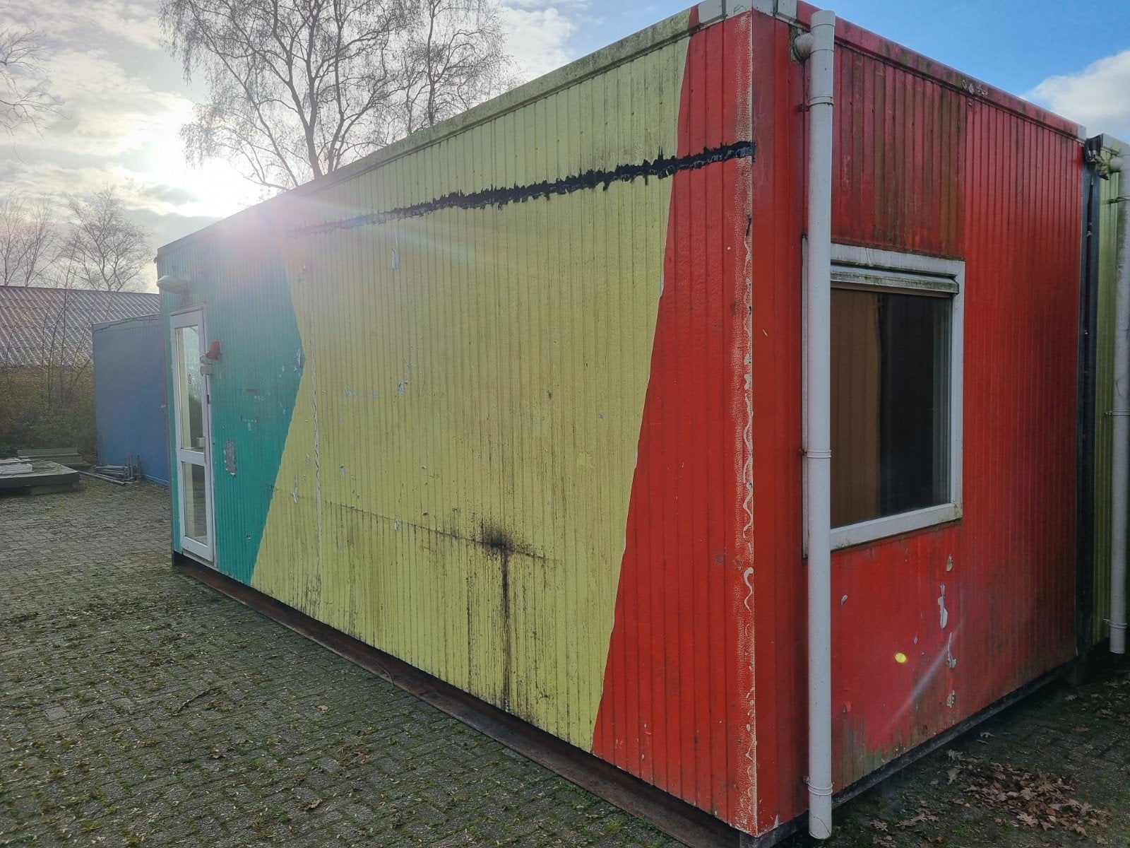 De meeuw,  6 stuks woonunit /kantoorunit, Ophalen