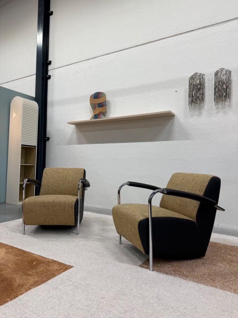 2 Nieuw Leolux Scylla Fauteuil geel design stoel zwart, Leolux, Info@leolux.nl, Nieuw, 75 tot 100 cm