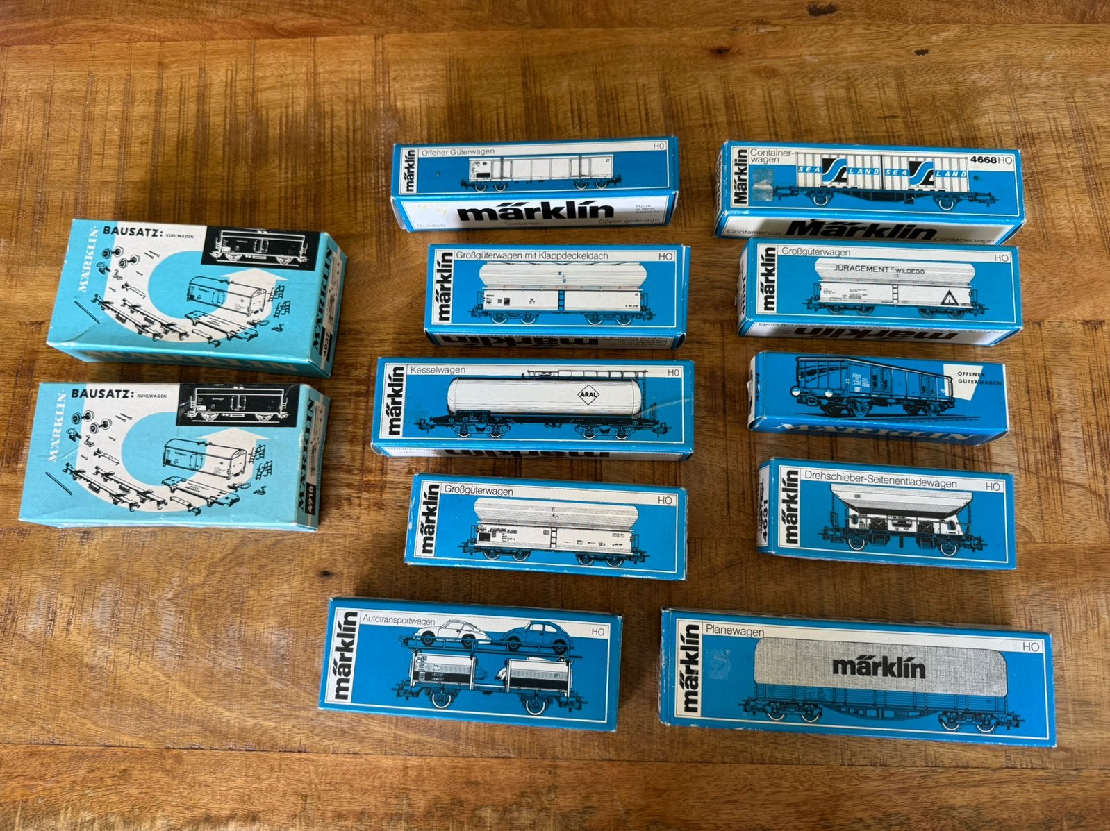 Marklin set van 12 Klassieke Goederenwagons in Ovp, Wisselstroom, Wagon, Ophalen of Verzenden, Zo goed als nieuw
