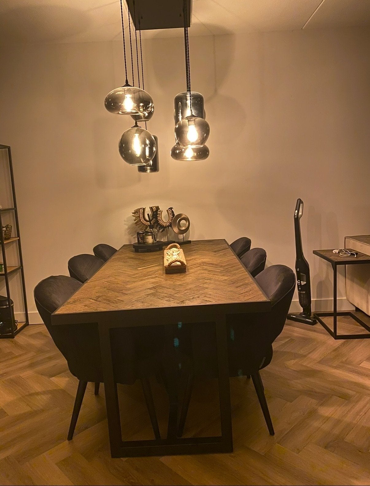 Richmond eettafel 6 persoons - Stevig en karaktervol, Huis en Inrichting, Ophalen, Gebruikt, 50 tot 100 cm, Vijf personen of meer