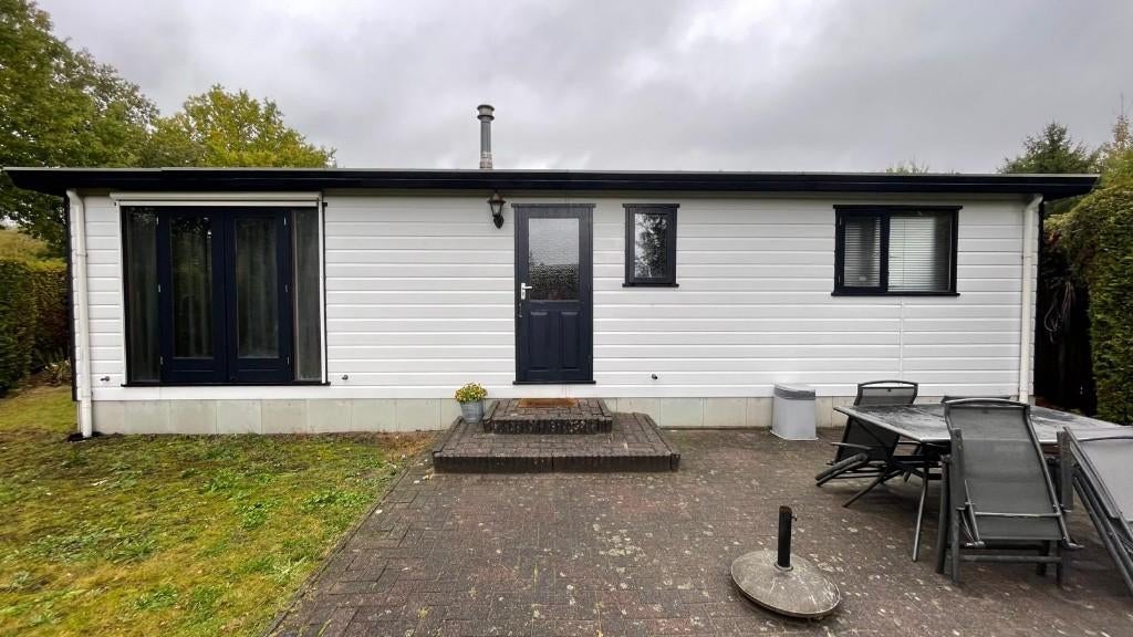 Geniet van rust en privacy in onze chalet in Drenthe., Wasmachine, In bos, Recreatiepark
