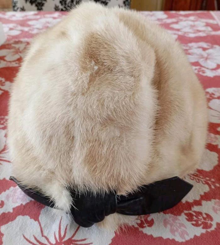 Vintage Bontmuts "Haute Mode Mariette Cardon Gand", Hoed, Mariette Cardon, Gedragen, One size fits all