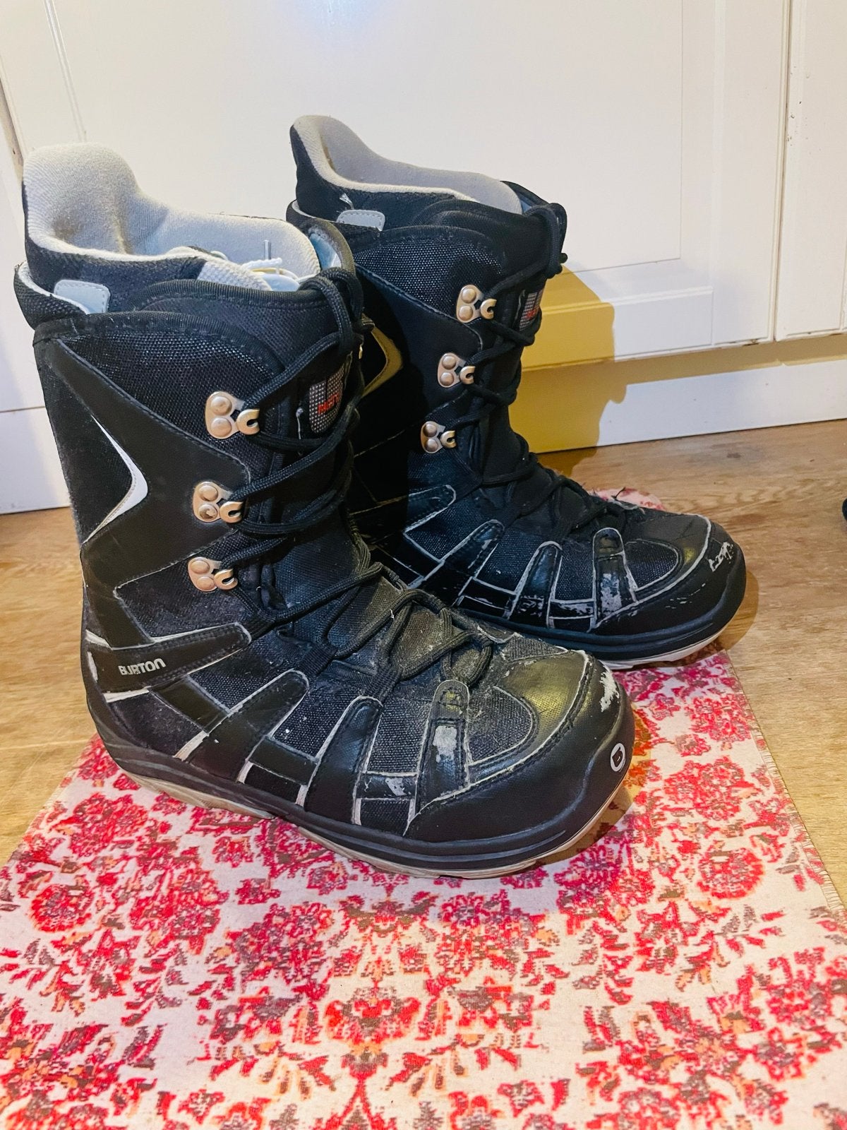 Snowboard + schoenen, Ophalen, Gebruikt, Schoenen