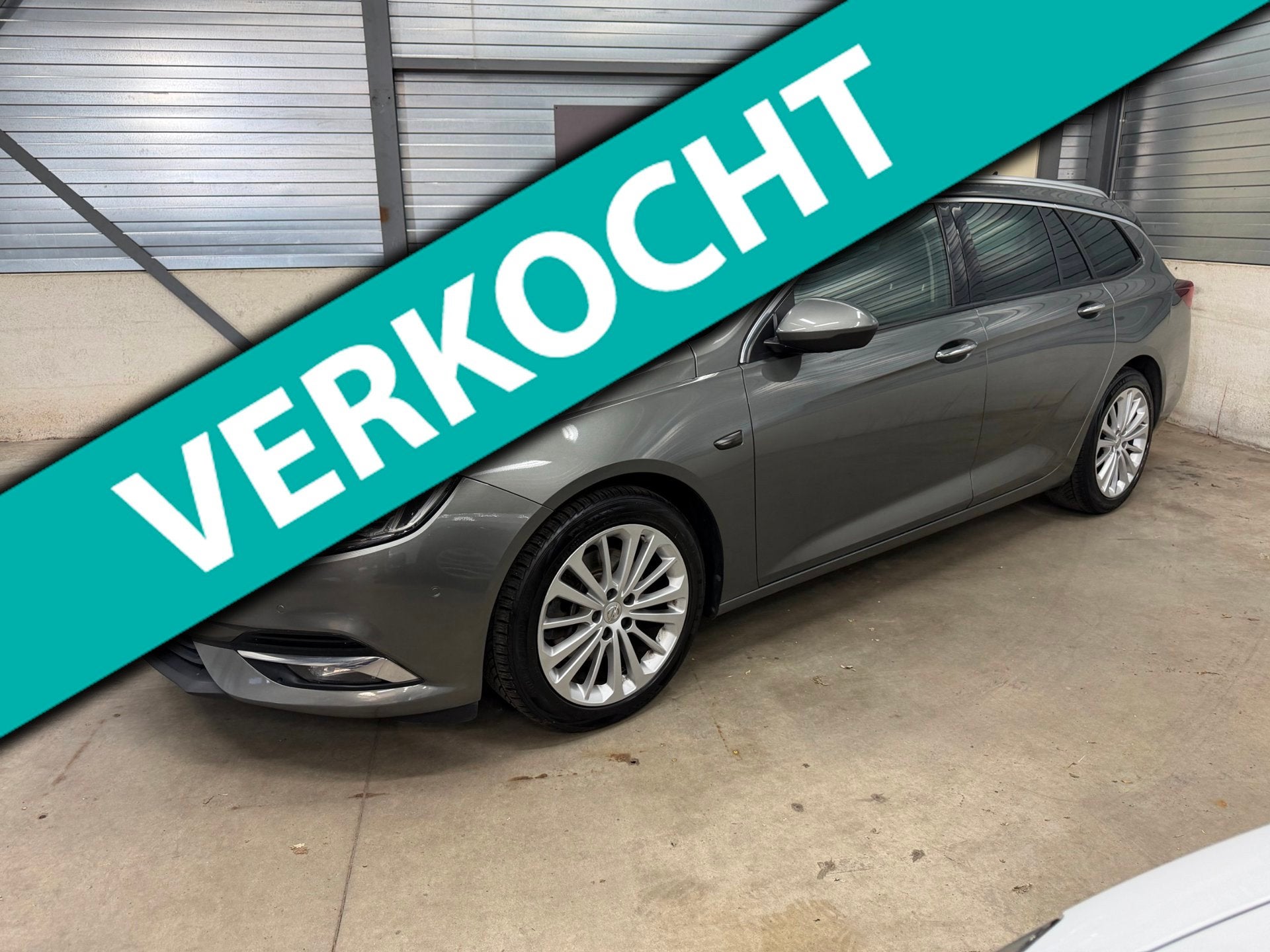 Opel Insignia Sports Tourer 1.6 Turbo Innovation 1ste eigena, Zwart, 4 cilinders, Insignia, 16 km/l
