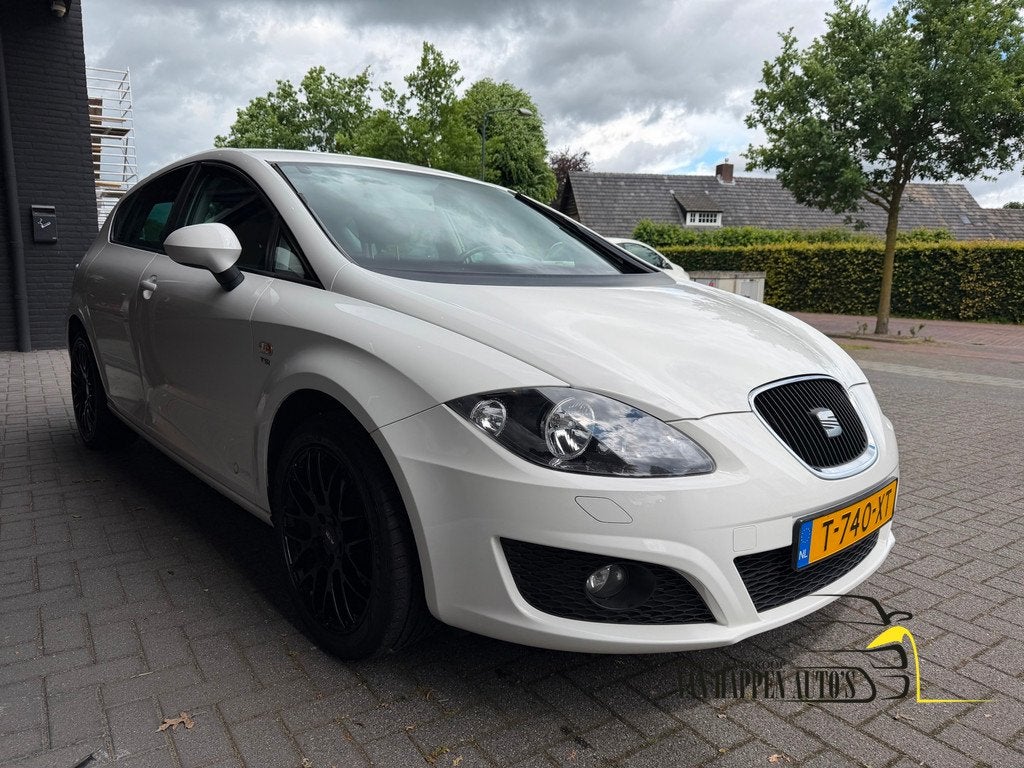 Seat Leon 1.2 TSI Ecomotive Style / apk 7-2027, Auto's, Voorwielaandrijving, Euro 5, Stof, Gebruikt