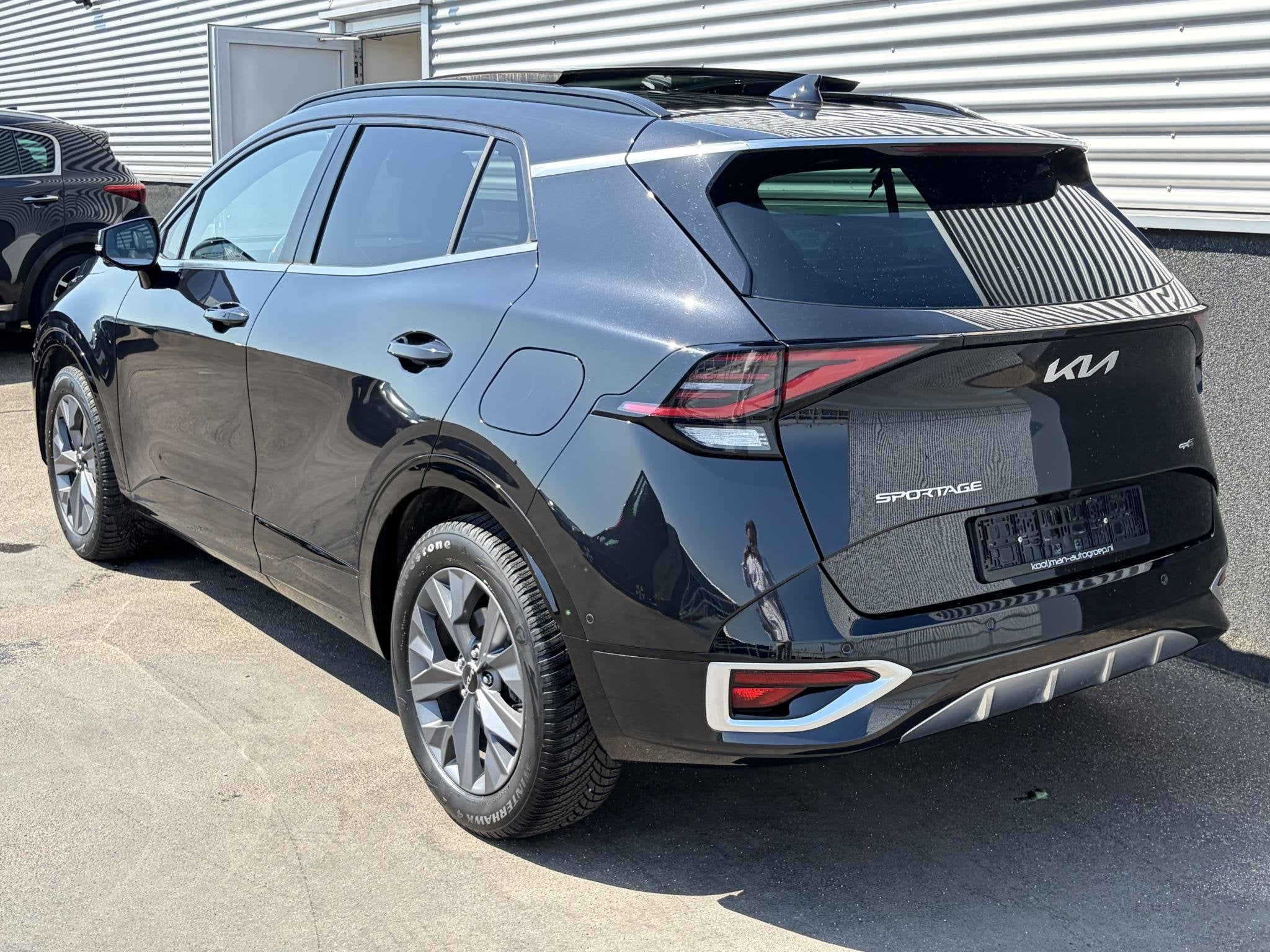 Kia Sportage 1.6 T-GDi Hybrid GT-Line Schuif/kanteldak, Stoe, Auto's, Kia, Gebruikt, Euro 6, 4 cilinders, Zwart