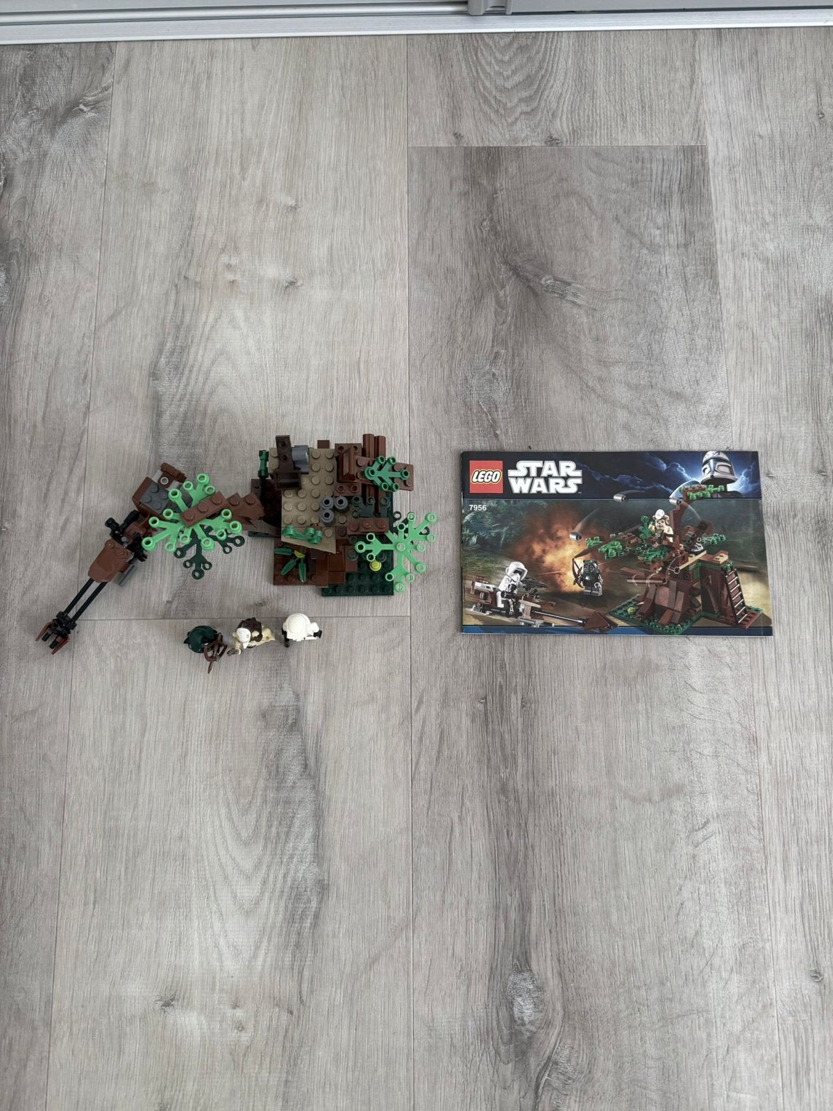 LEGO Star Wars set 7956 – Ewok Attack, Ophalen of Verzenden, Zo goed als nieuw, Overige typen