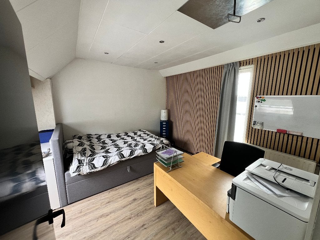 kamer verhuur, 50 m² of meer, Overige regio's