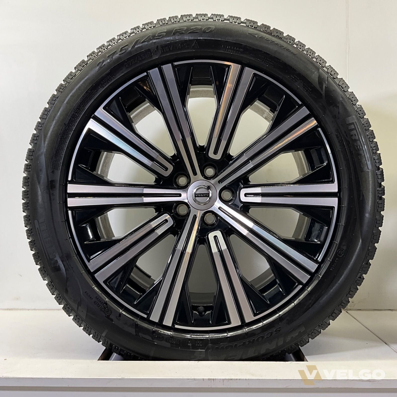VOLVO XC90 VELGENSET + WINTERBANDEN 20 INCH, Gebruikt, -, 275 mm, -