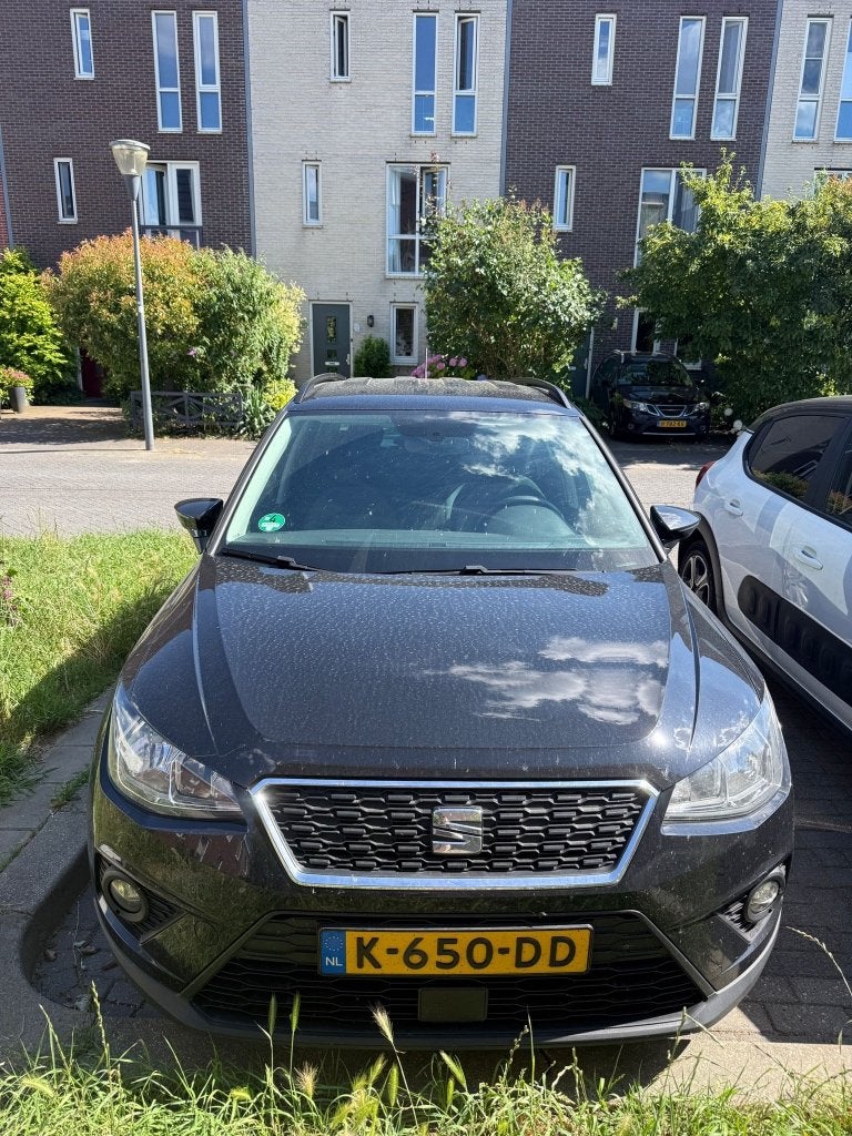 Seat Arona 1.0 TSI 115pk 2019 Zwart, Auto's, Voorwielaandrijving, Leder en Stof, Handgeschakeld, 115 pk
