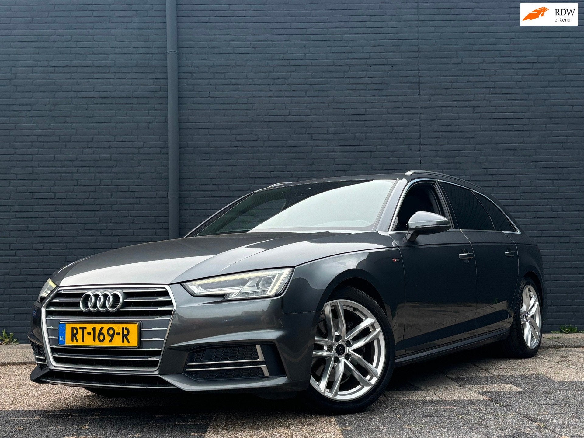 Audi A4 Avant 1.4 TFSI Sport S-Line | Automaat | Pano | Stoe, Auto's, Gebruikt, Euro 6, 4 cilinders, 150 pk