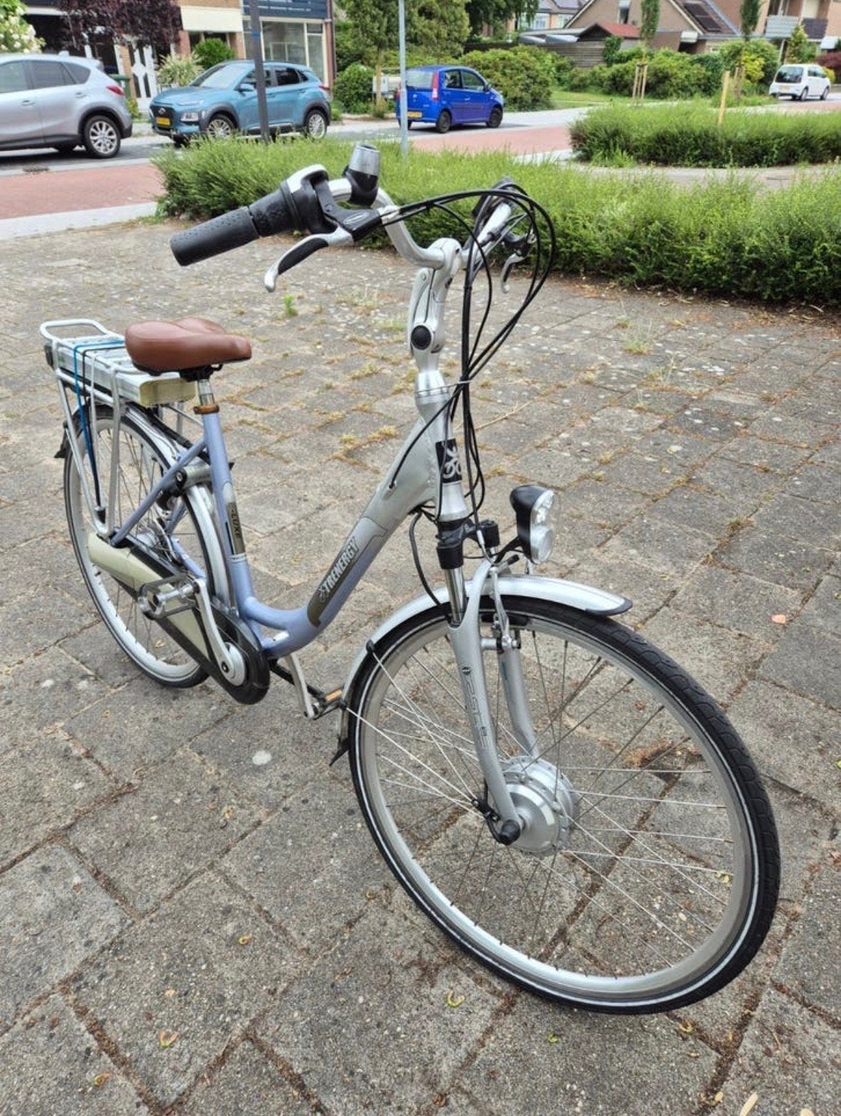Zeer mooie TrenERGY E-Luxe Ebike met oplader en sleutel, Overige merken, Ophalen of Verzenden, Zo goed als nieuw, 51 tot 55 cm
