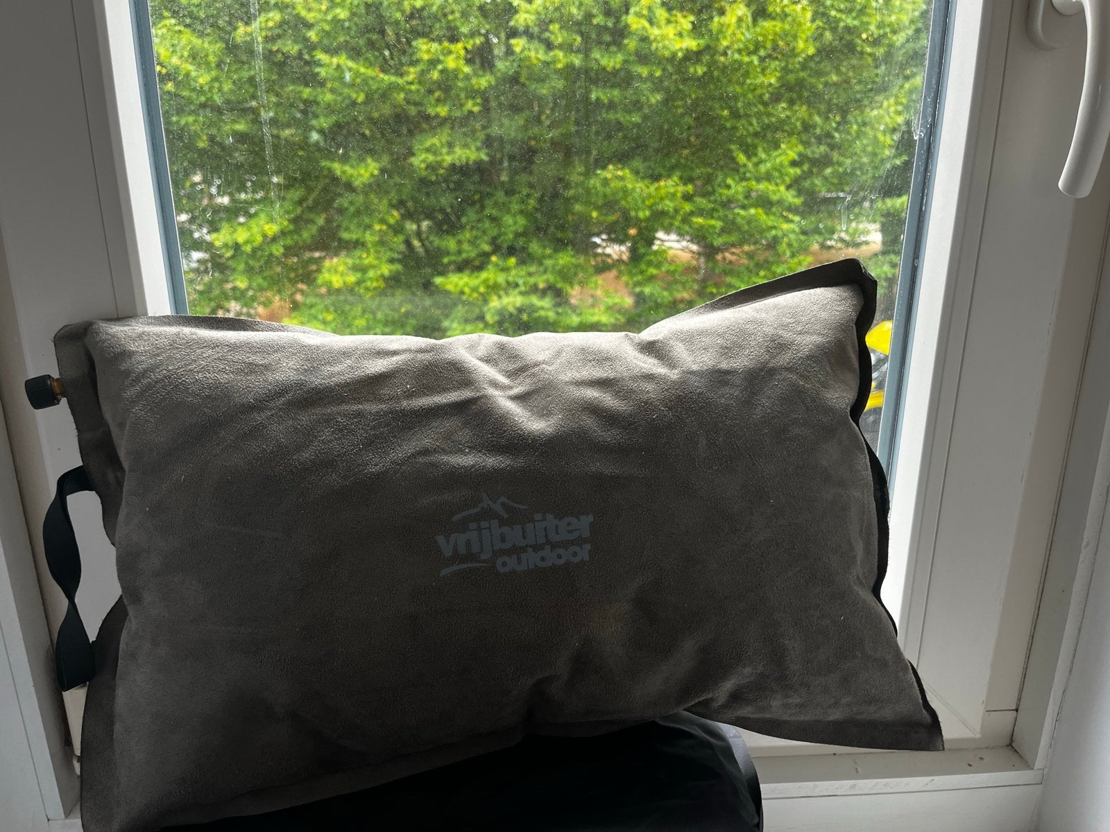 Vrijbuiter Outdoor opblaasbaar kussen, Ophalen, Zo goed als nieuw