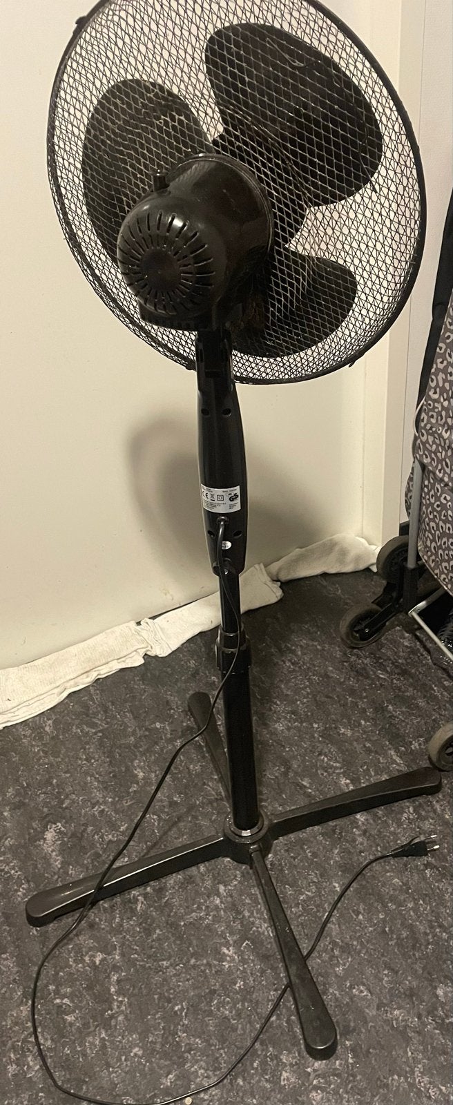 Zwarte Statiefventilator - Model FS40-02, 45W, Ophalen, Gebruikt, Statiefventilator