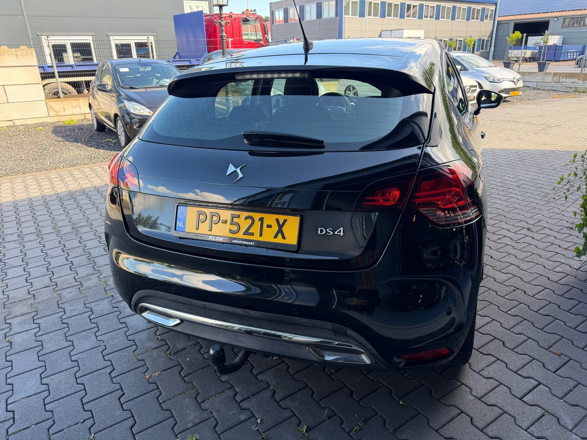 DS 4 Crossback 1.2 PureTech Business, Auto's, DS, Stof, Gebruikt, 1199 cc, Automatische klimaatregeling