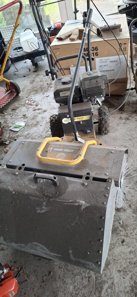 Handy Sweep veegmachine, Ophalen of Verzenden, Gebruikt