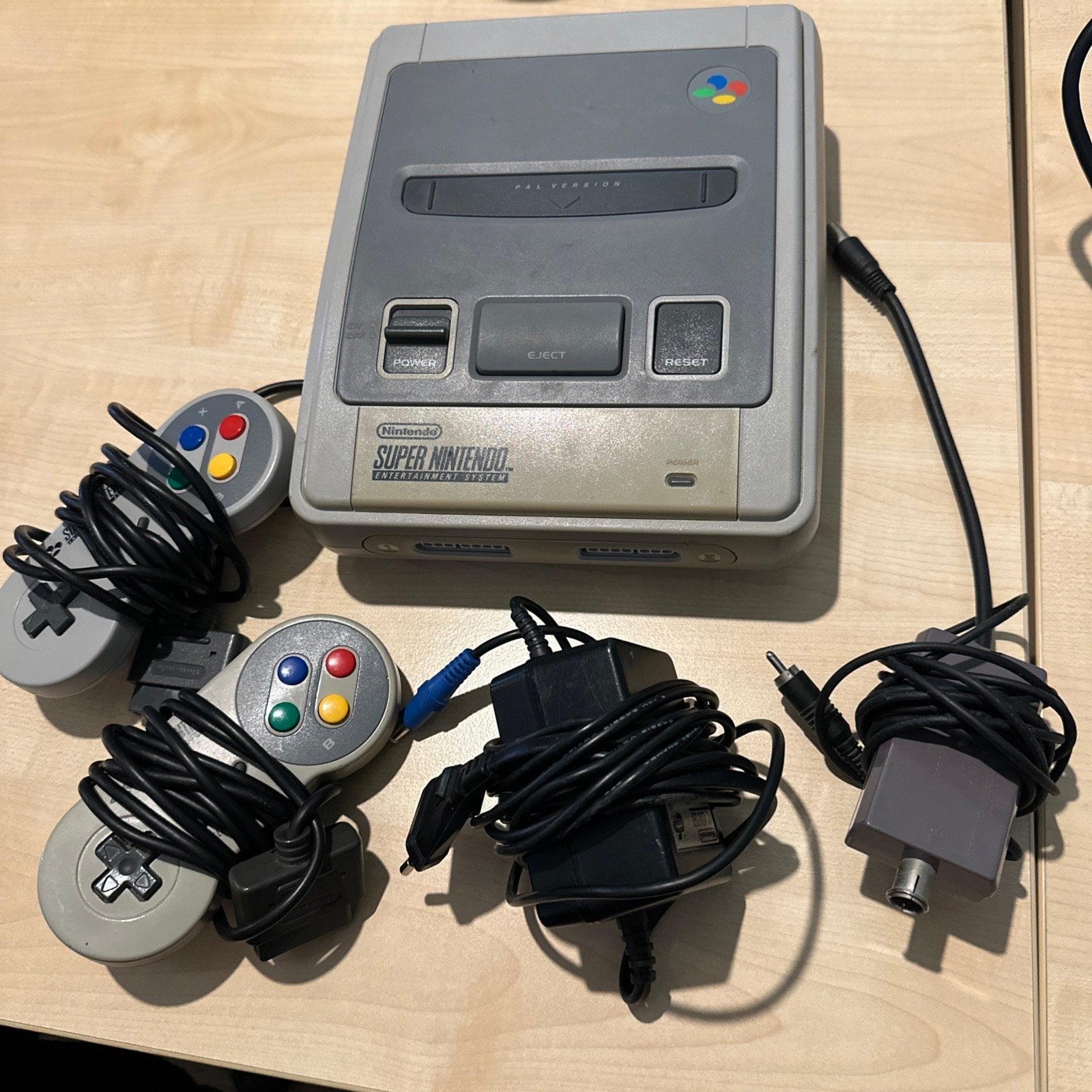Super Nintendo Entertainment System (SNES) met 2 controllers, Ophalen of Verzenden, Gebruikt, Met 2 controllers