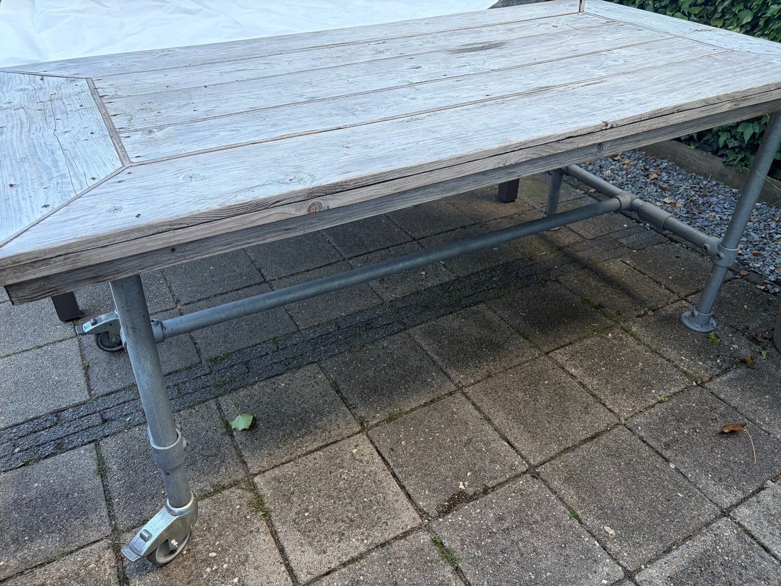 Tuintafel steigerbuis frame, 180x90 cm, met wielen, Tuin en Terras, Tuintafels, Ophalen, Gebruikt, Rechthoekig, Hout