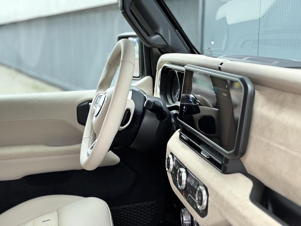 Jeep Wrangler Unlimited Brute 4xe 380 Sahara | BRUTE Active, Auto's, Automaat, Stof, Euro 6, 4 cilinders