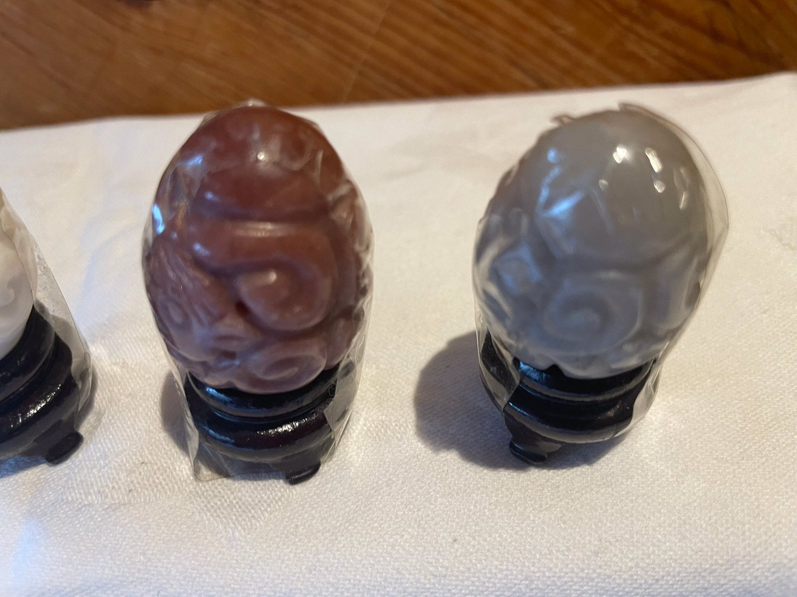 Ei carved, Ophalen of Verzenden, Zo goed als nieuw