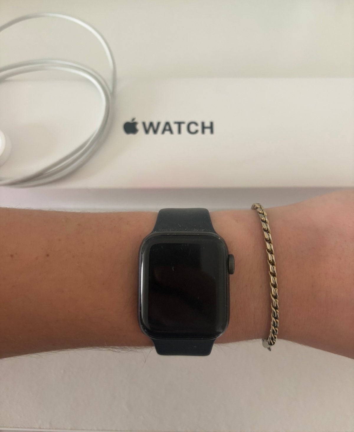 Apple watch SE 40mm, Ophalen, Zo goed als nieuw, Zwart, IOS