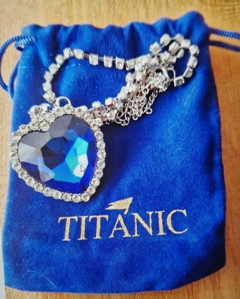 Titanic sieraden, Blauw, Nieuw, Ophalen of Verzenden, Met hanger