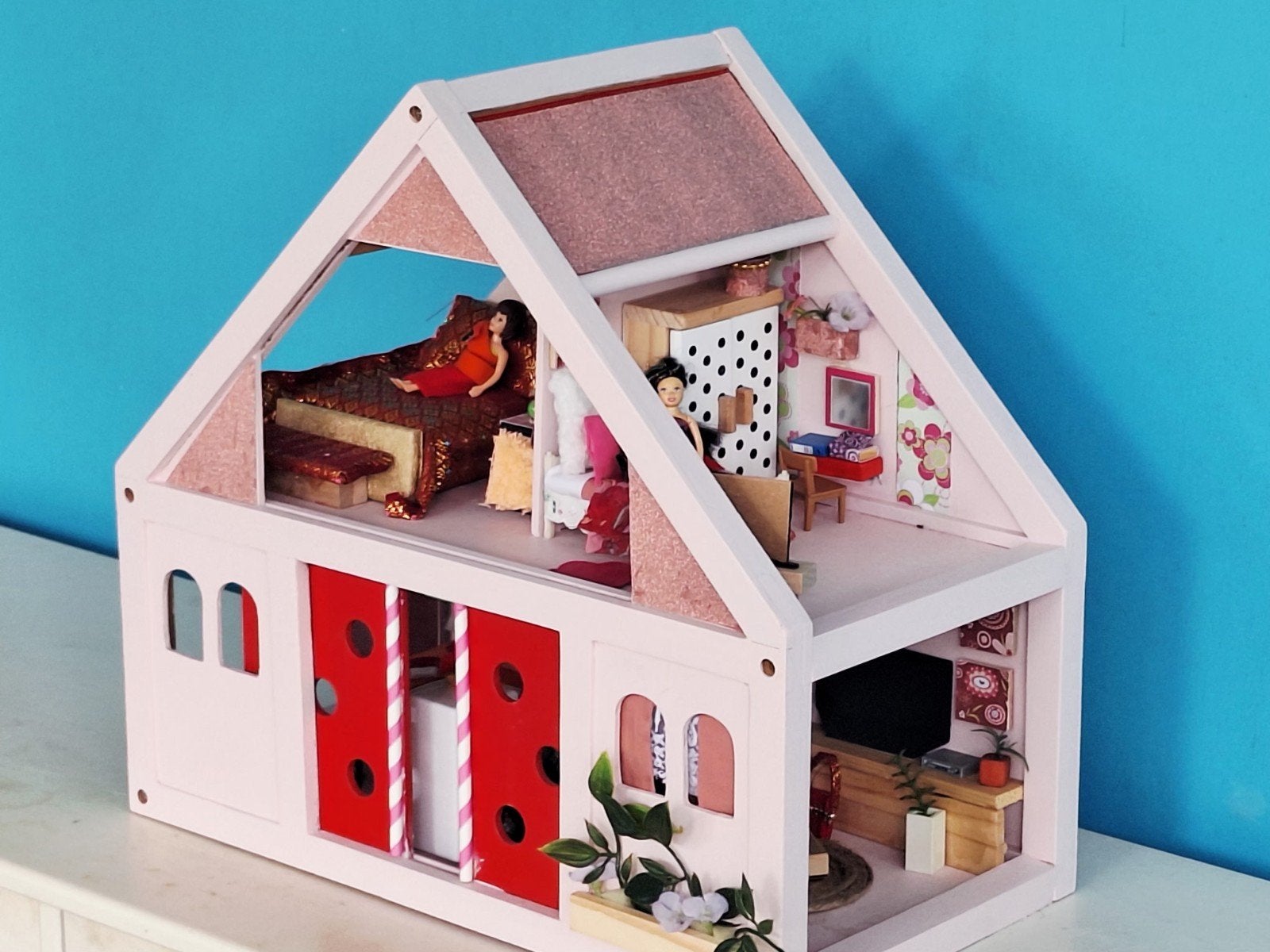 Houten poppenhuis, Ophalen of Verzenden, Zo goed als nieuw, Poppenhuis