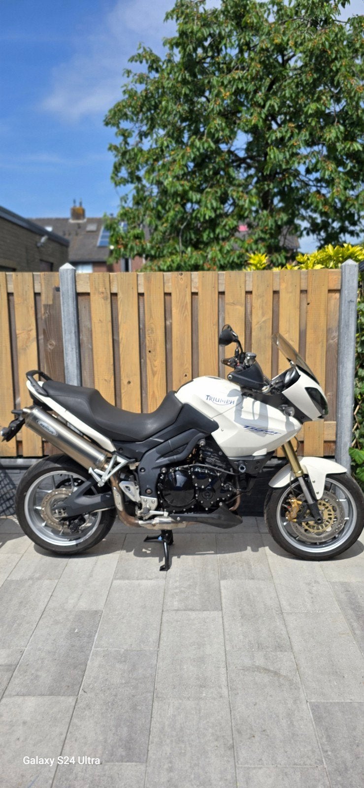 truimph tiger 1050 wit, Motoren, Ophalen, Gebruikt