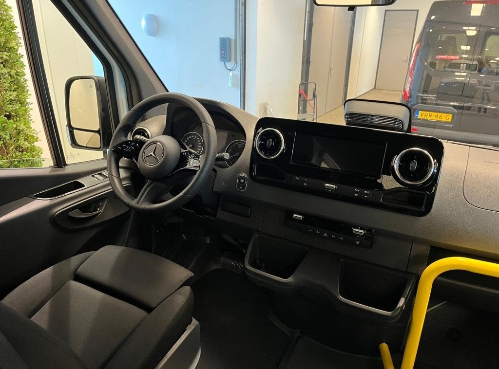 Mercedes-Benz Sprinter (bj 2026, automaat), Auto's, Mercedes-Benz, Gebruikt, Overige modellen, Wit, 9 stoelen