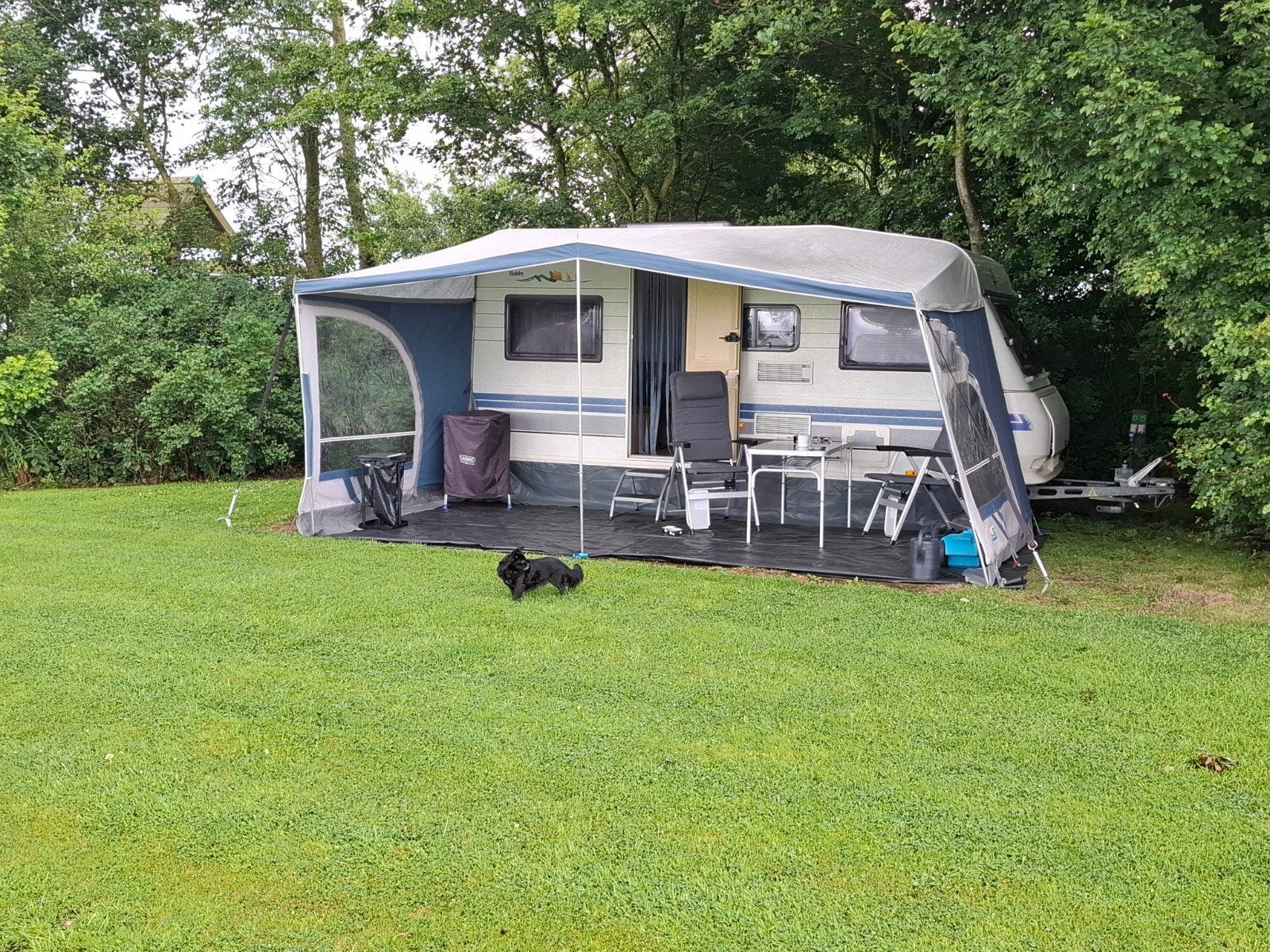 Nette Hobby 460 incl inventaris 1999, Rondzit, Hobby, Particulier, 4 tot 5 meter