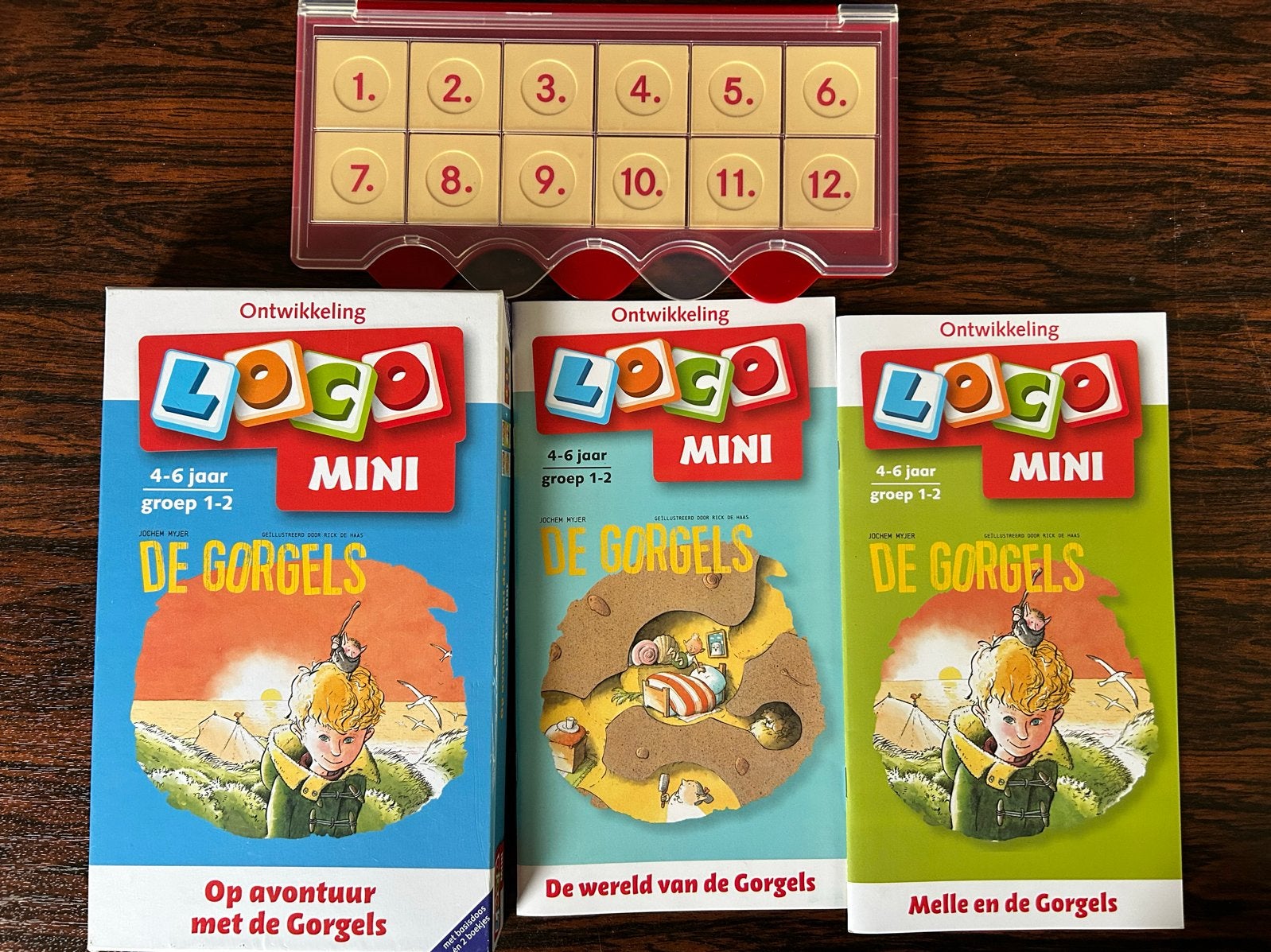 Loco Mini De Gorgels - 2 boekjes en basisdoos, Ophalen of Verzenden, Zo goed als nieuw, Puzzelen