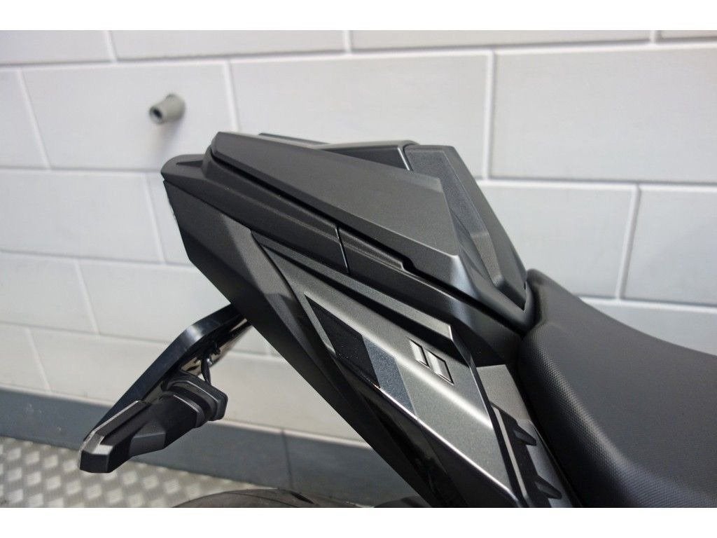 Suzuki GSX-S 1000, Motoren, Meer dan 35 kW, 999 cc, ABS, Naked bike