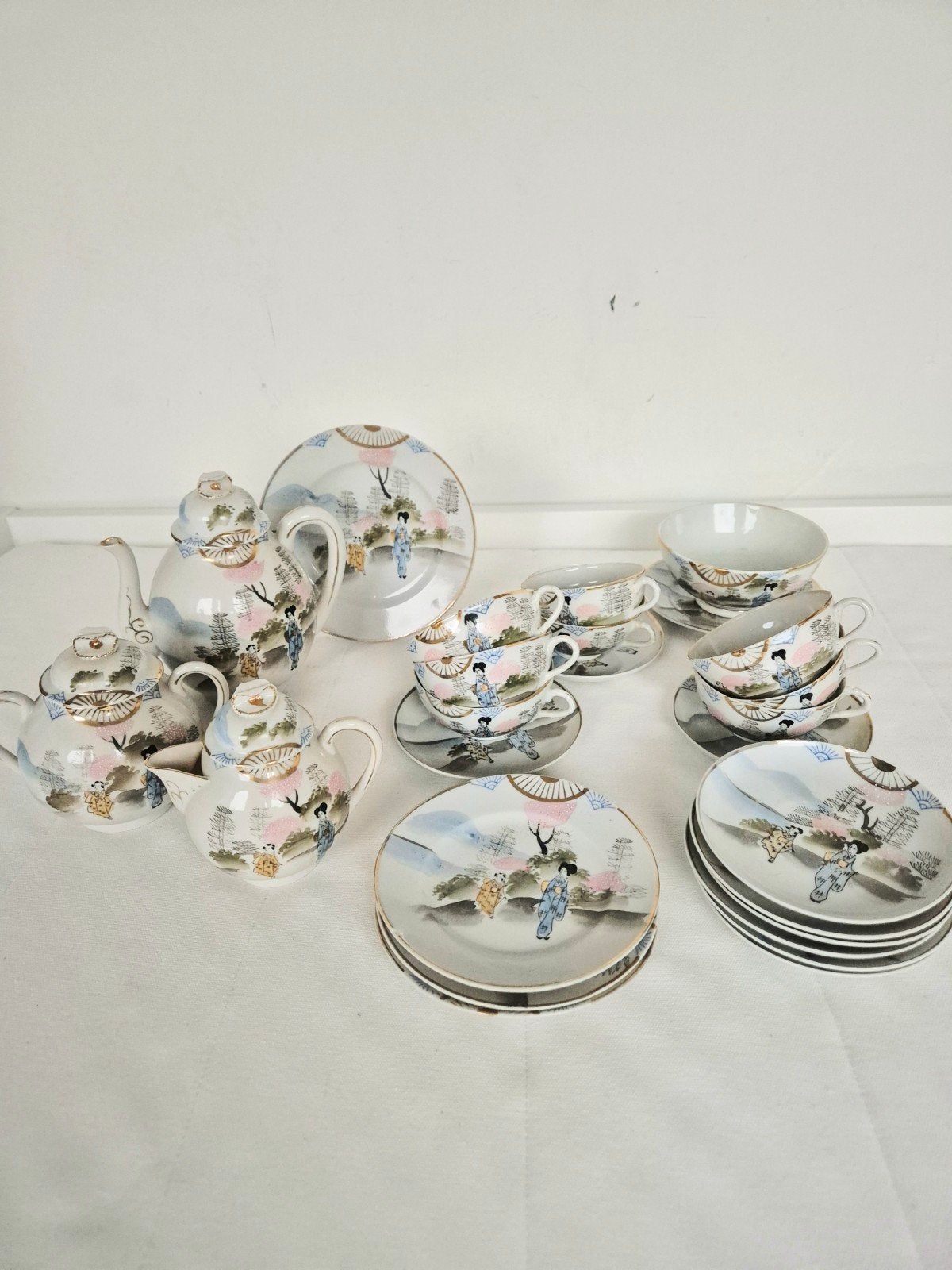 Vintage Japans theeservies met Geisha decoratie, Antiek en Kunst, Ophalen