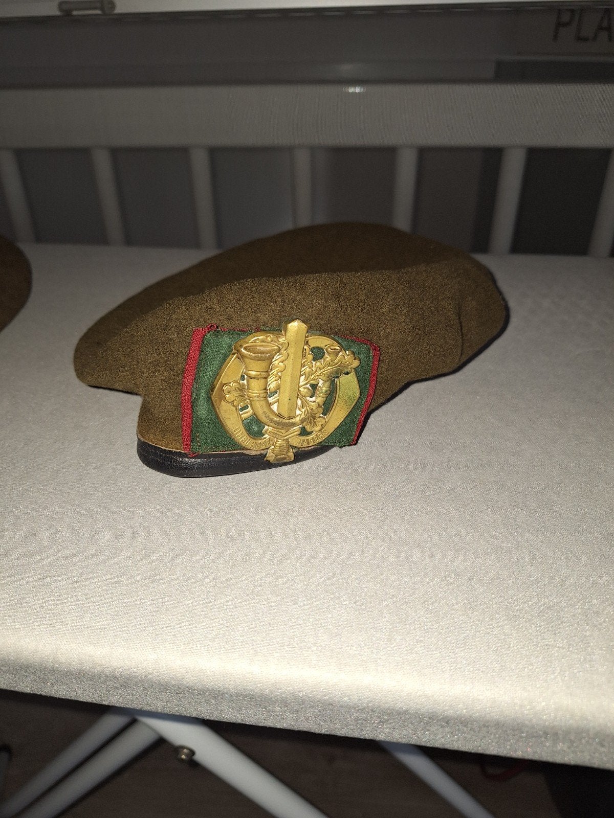 Leger baret, Ophalen of Verzenden
