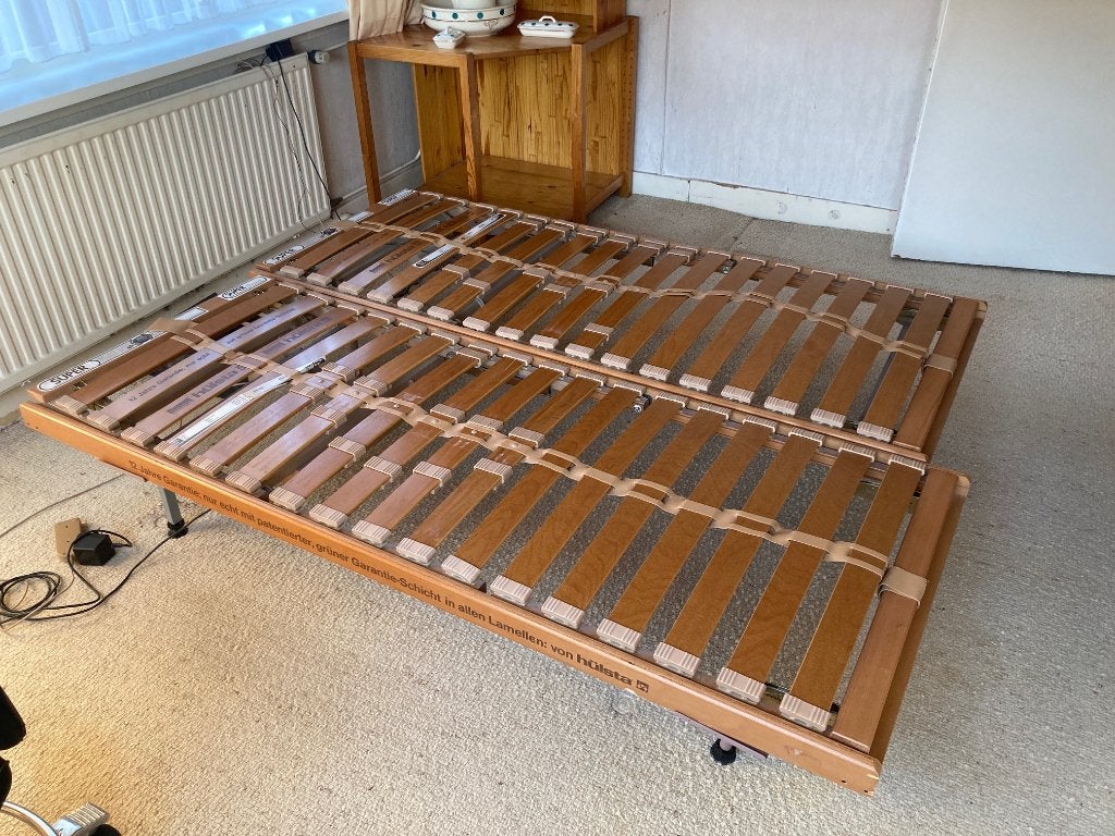 bed - electrische verstelbaar, Huis en Inrichting, Ophalen, Overige materialen, Verstelbaar, Bruin
