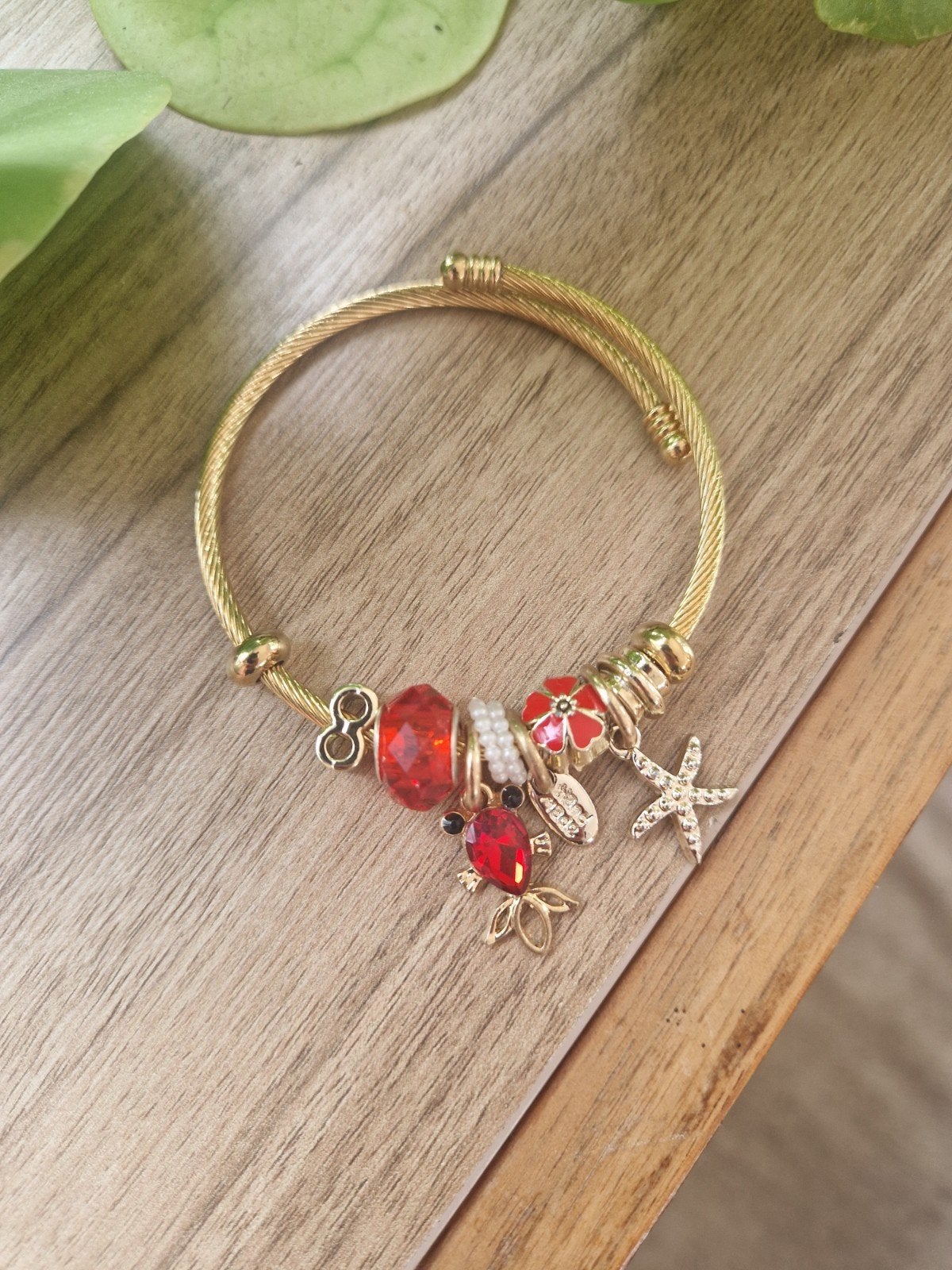 Bedelarmband dames nieuw, Sieraden, Tassen en Uiterlijk, Armbanden, Nieuw, Ophalen of Verzenden, Met bedels of kralen, Goud