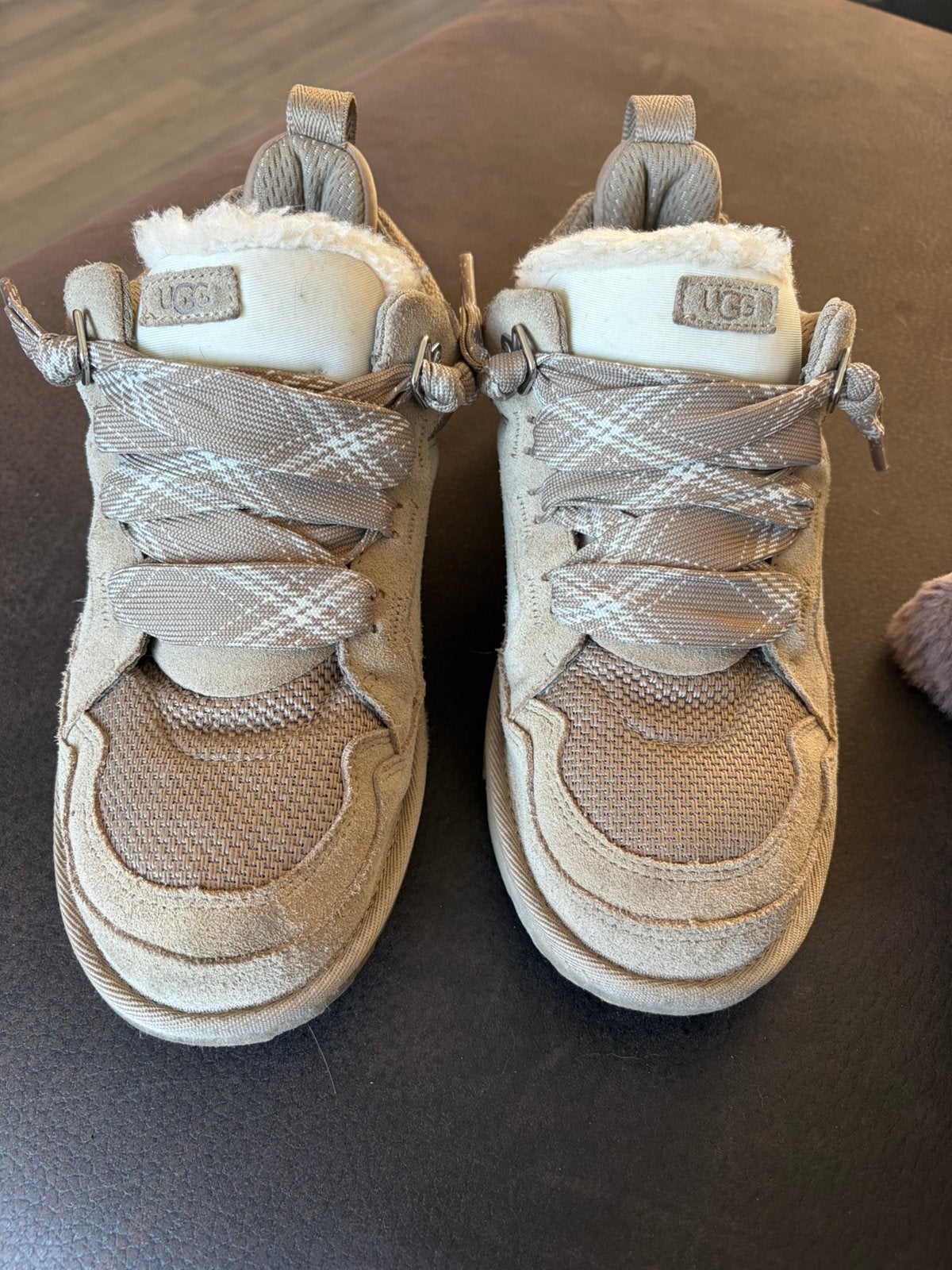 Ugg lowmel 38, Ophalen of Verzenden