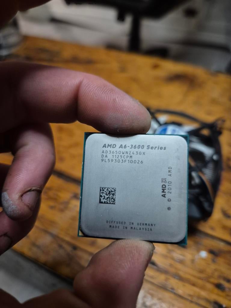 AMD A6-3600 Quad-Core Processor en Alpine 64 PRO Rev, Computers en Software, Processors, Gebruikt, AMD A6-3600, 4-core, FM1