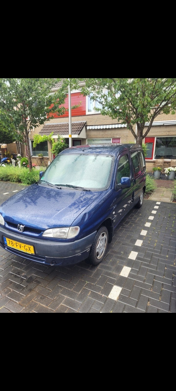 Peugeot Partner 1.8 Combispace 2000 Blauw, Auto's, Peugeot, Voorwielaandrijving, Stof, 1145 kg, 4 cilinders