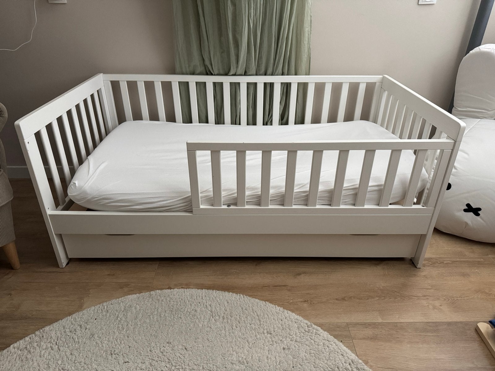 Petit Amélie Peuterbed 'Plume' wit 140x70 met lade en matras, Ophalen, Gebruikt