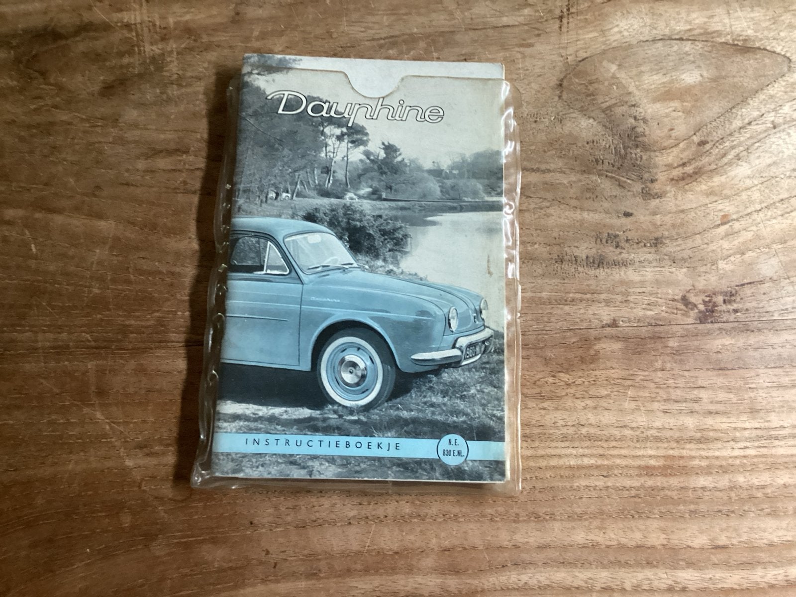 Originele documenten Renault Dauphine - Instructieboekje 196, Ophalen of Verzenden