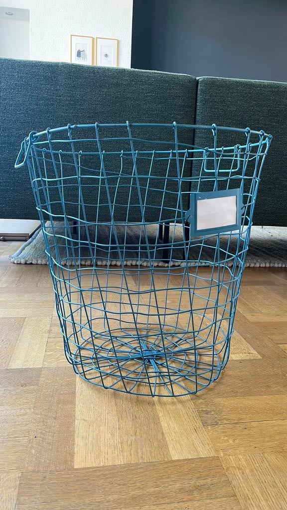 Draadmand van ijzer in blauwe kleur 50cm hoog, Ophalen, Zo goed als nieuw, Rond, Overige materialen