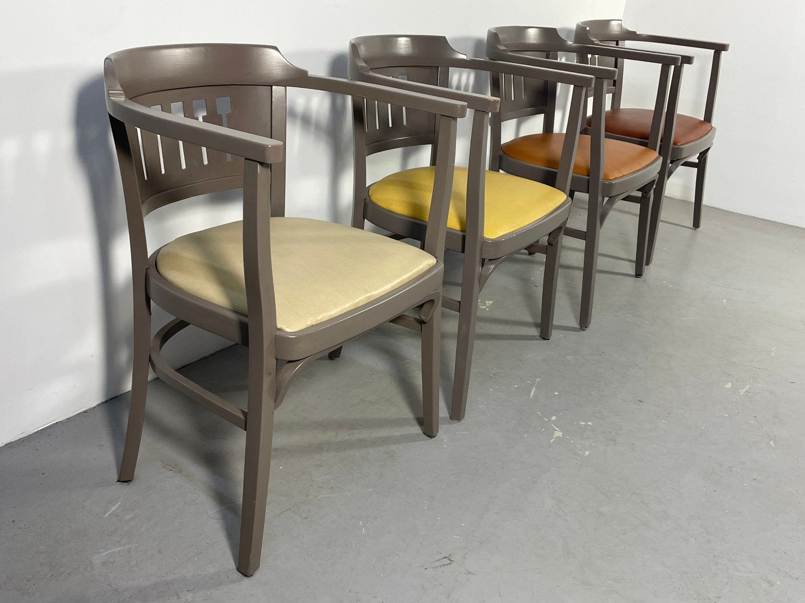 40x Restaurantstoelen Bistro Stoelen Met Armleuningen, Ophalen, Gebruikt, X, Vijf, Zes of meer stoelen
