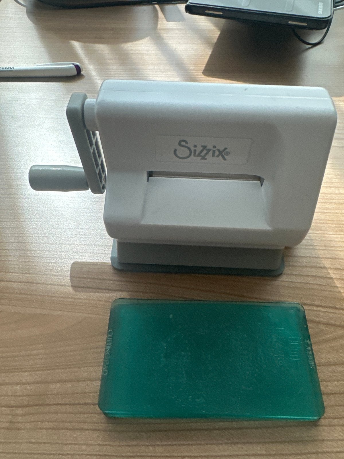 Sizzix Stansmachine - Handmatige Snij- en Embossingmachine, Gebruikt, Geschikt voor karton, Overige thema's, Ophalen of Verzenden