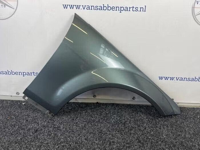 Scherm rechts-voor van een Mercedes C-Klasse (368), Ophalen of Verzenden, Gebruikt, Spatbord