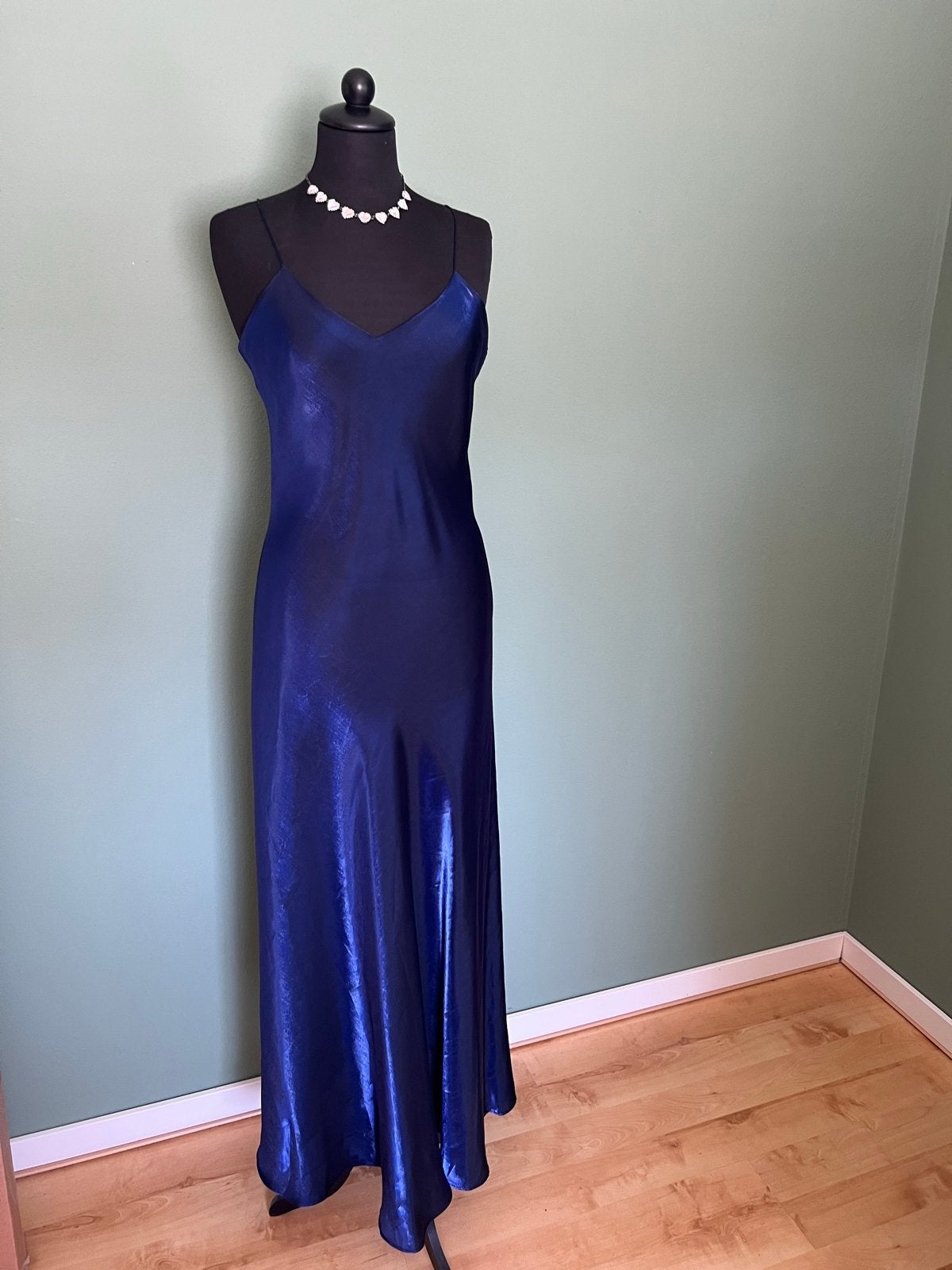 Lulu.H Parijs Elegante Satijnen Jurk Maat M, Maat 38/40 (M), Blauw, Ophalen of Verzenden, Zo goed als nieuw